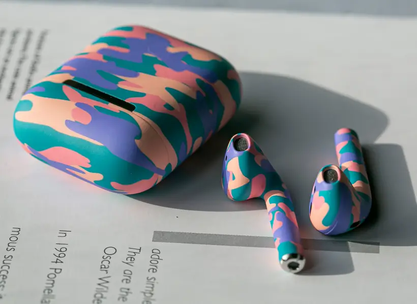 Кастомные AirPods